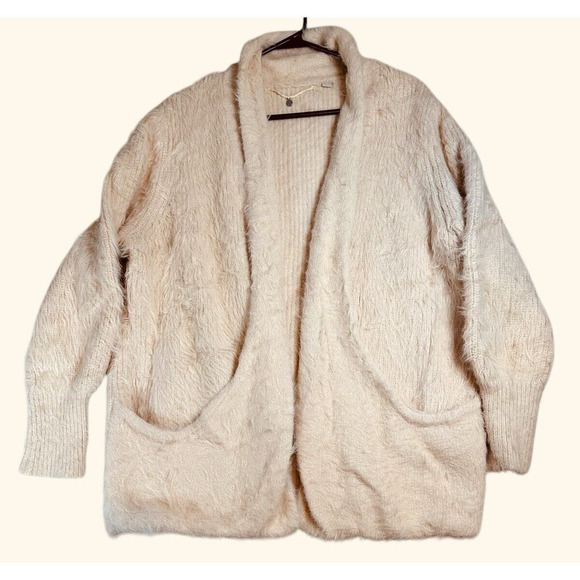 Anthropolgie Knitted and Knotted Fuzzy Cardigan Sweater size Small Petite- Peach - Picture 1 of 13